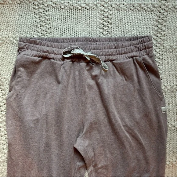 Vuori Performance Joggers - Picture 5 of 7